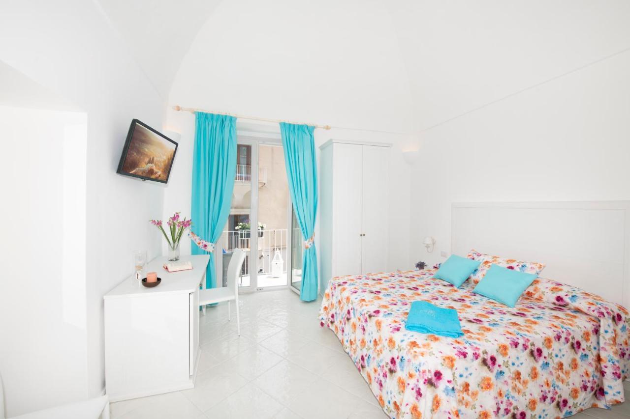 Casa Lucienne Lejlighed Positano Eksteriør billede
